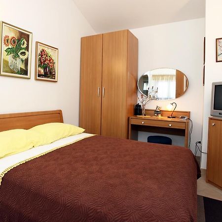 Parenzana Sea View Apartments Sk بورتوروز المظهر الخارجي الصورة