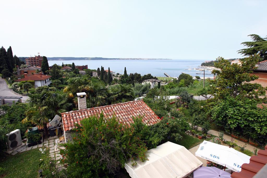 Parenzana Sea View Apartments Sk بورتوروز المظهر الخارجي الصورة