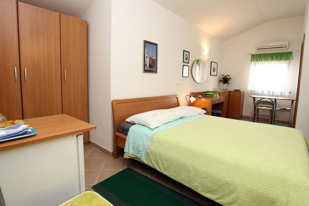 Parenzana Sea View Apartments Sk بورتوروز المظهر الخارجي الصورة