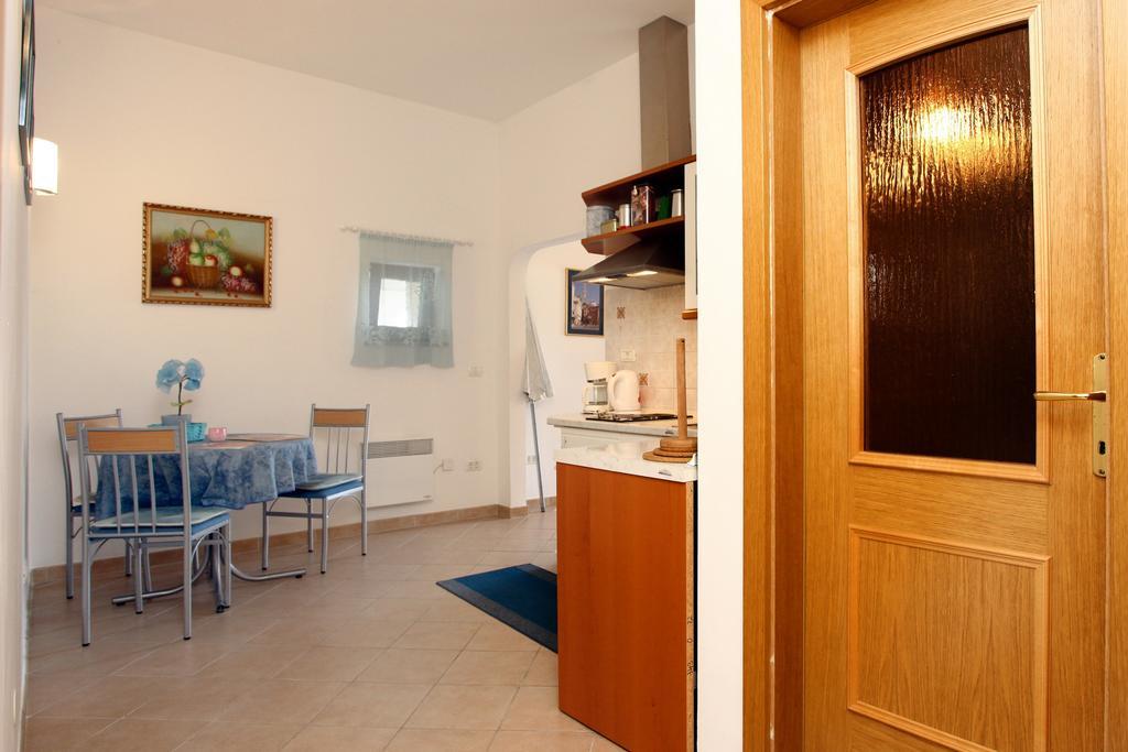 Parenzana Sea View Apartments Sk بورتوروز المظهر الخارجي الصورة