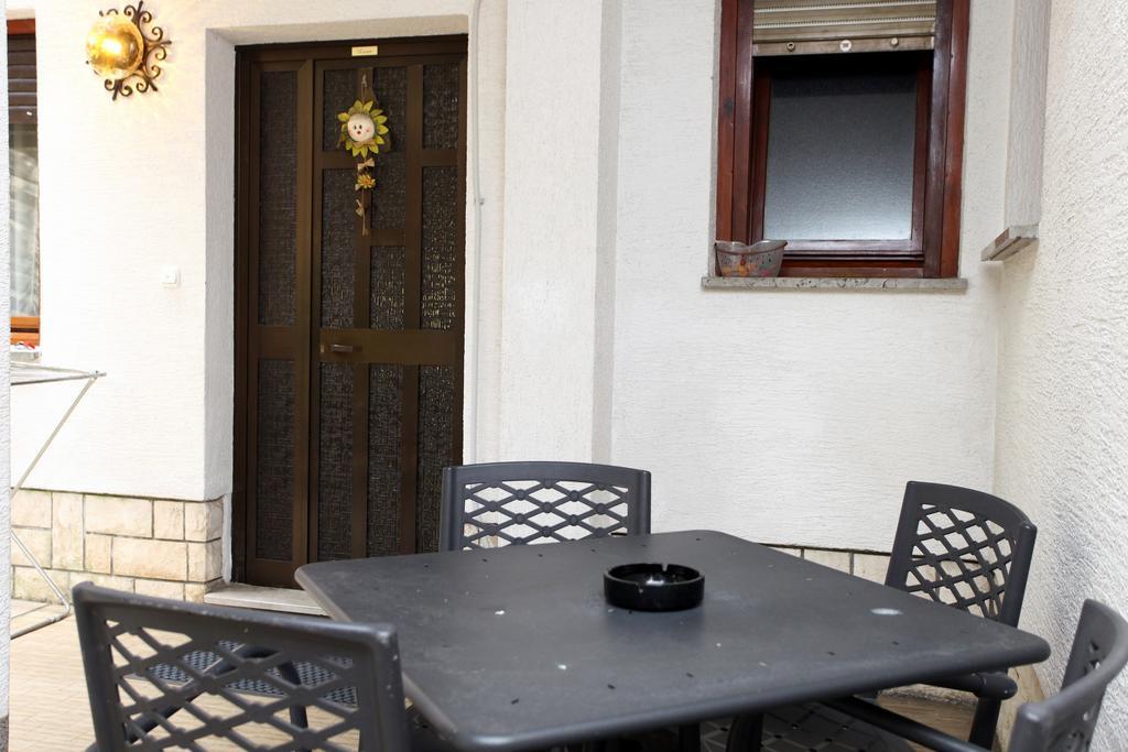 Parenzana Sea View Apartments Sk بورتوروز المظهر الخارجي الصورة