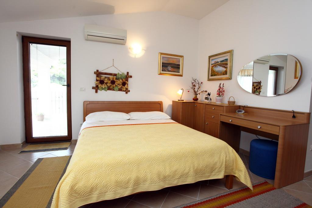 Parenzana Sea View Apartments Sk بورتوروز المظهر الخارجي الصورة