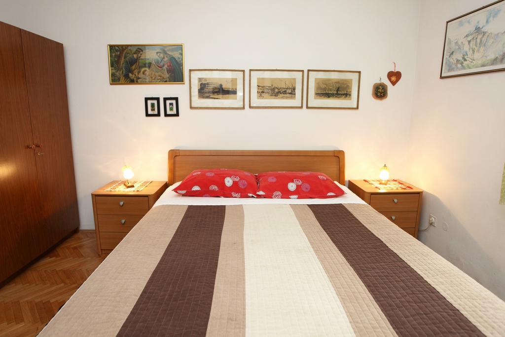 Parenzana Sea View Apartments Sk بورتوروز المظهر الخارجي الصورة