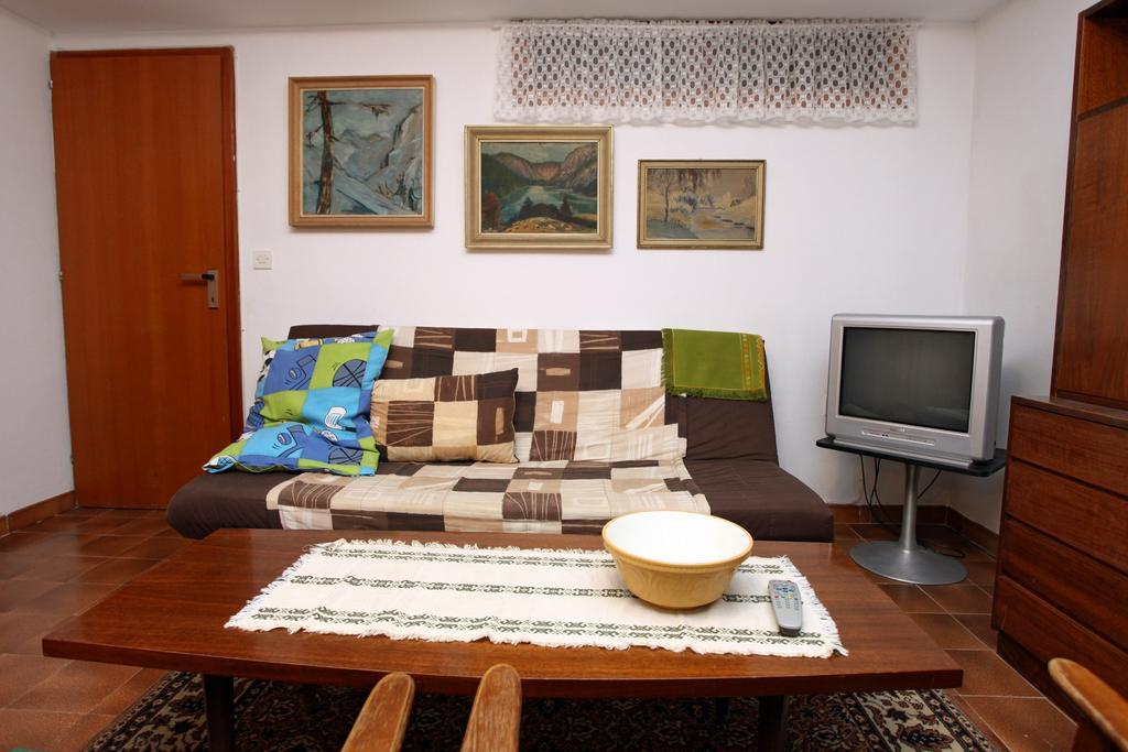 Parenzana Sea View Apartments Sk بورتوروز المظهر الخارجي الصورة