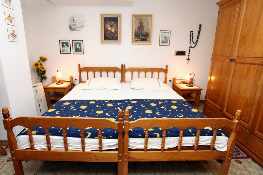 Parenzana Sea View Apartments Sk بورتوروز المظهر الخارجي الصورة